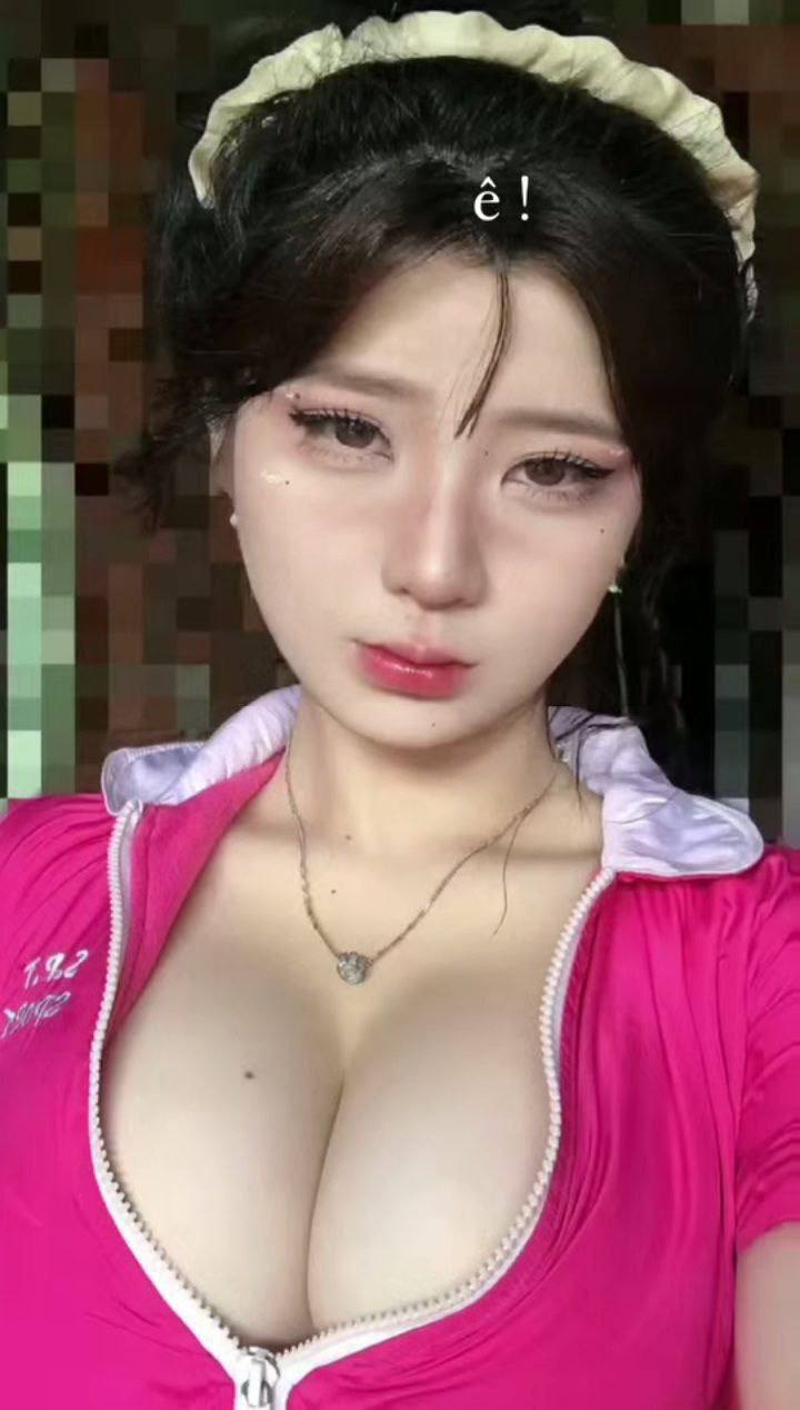 Tập trung vào tiếp viên hàng không người mẫu loli, nữ thần trong sáng với ngoại hình cao ráo và đôi chân dài, sự quyến rũ của lụa đen và sự hợp tác tốt...